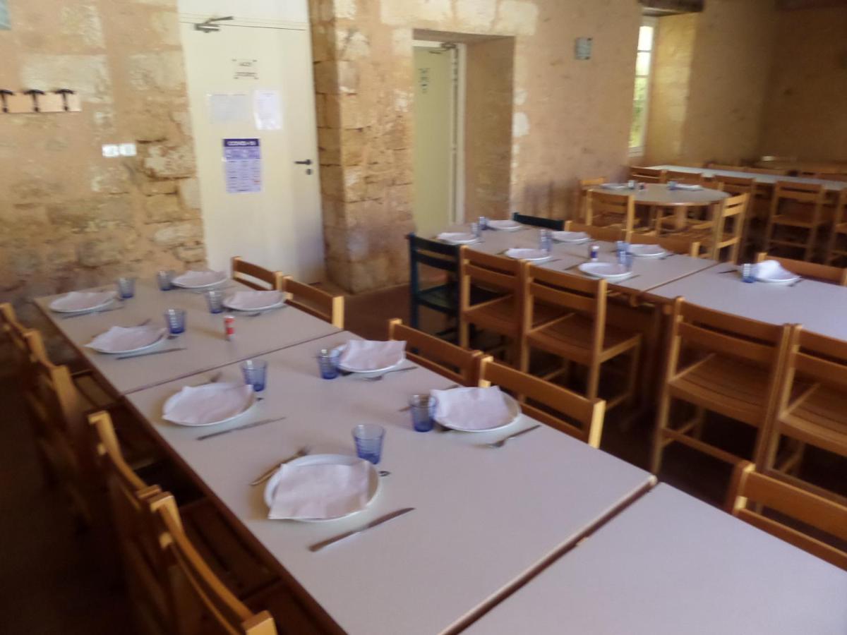 Hi Cadouin Albergue